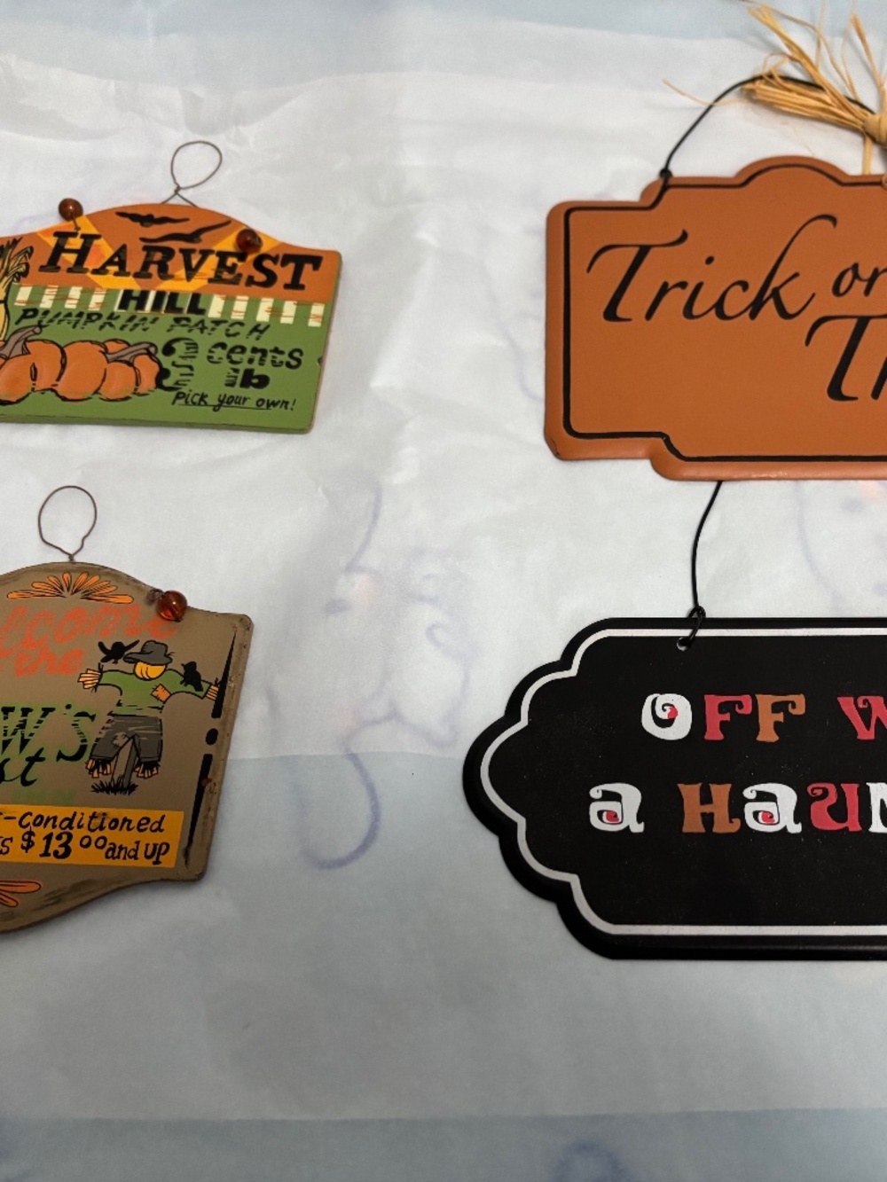 Four (4) mini Halloween signs. NWOT